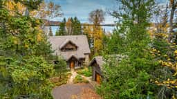 Magical, stunning, secluded retreat on idyllic Lake Medora! - Image 2